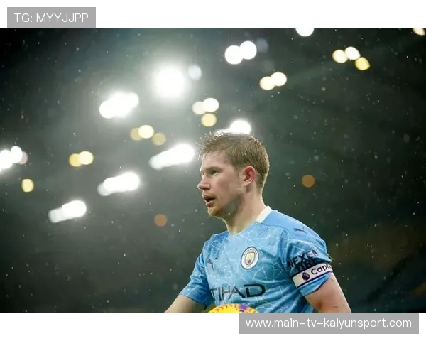 本菲卡盯德布劳内式调节主控：足球智能新时代的核心密码